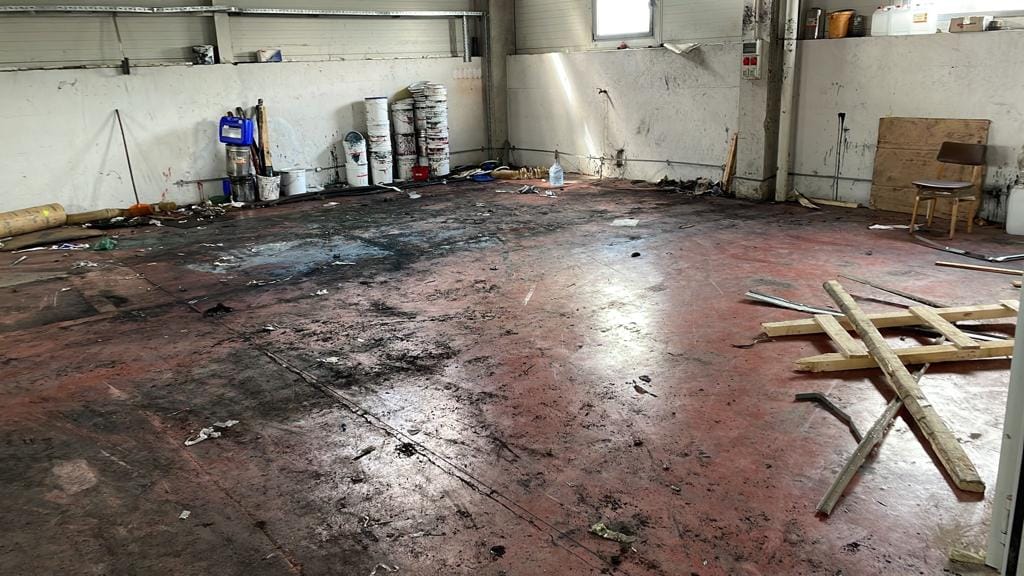 Industrijski prostor prije čišćenja, projekt B